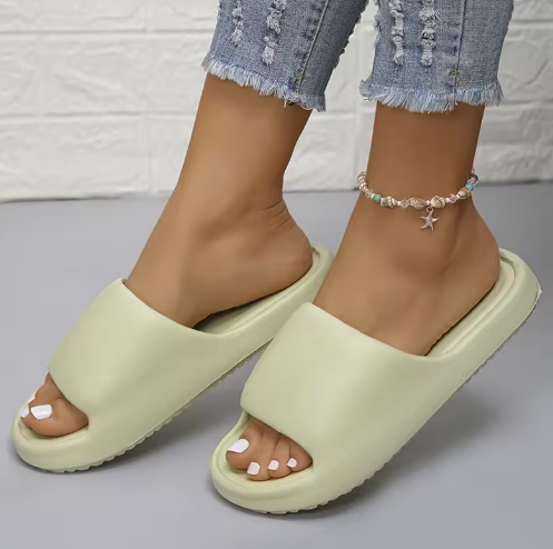 Yuna – Lekkie kapcie z pianki