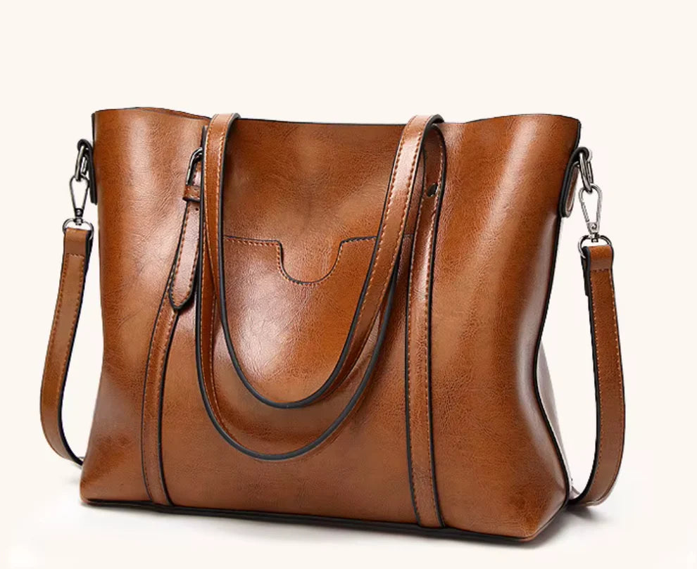 Cléa – Elegancka skórzana torba typu crossbody